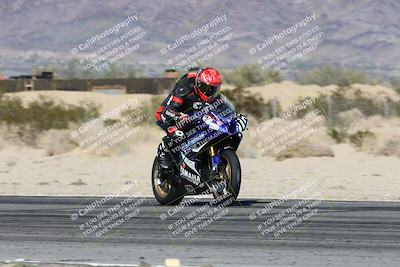 media/Dec-07-2025-CVMA (Sun) [[3e7d2de5dc]]/Race 8-Middleweight Shootout/